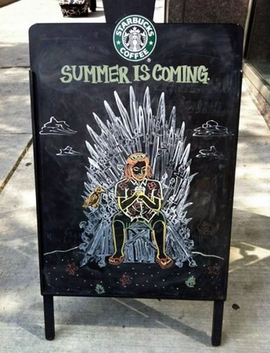 Quelqu'un dans ce Starbucks aime Gme of Thrones